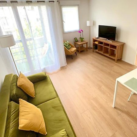 Jade Apart Bussy Centre Disney 10Min Bagian luar foto