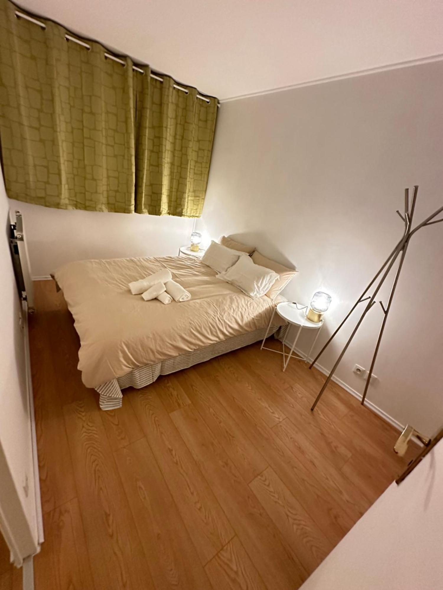 Jade Apart Bussy Centre Disney 10Min Bagian luar foto